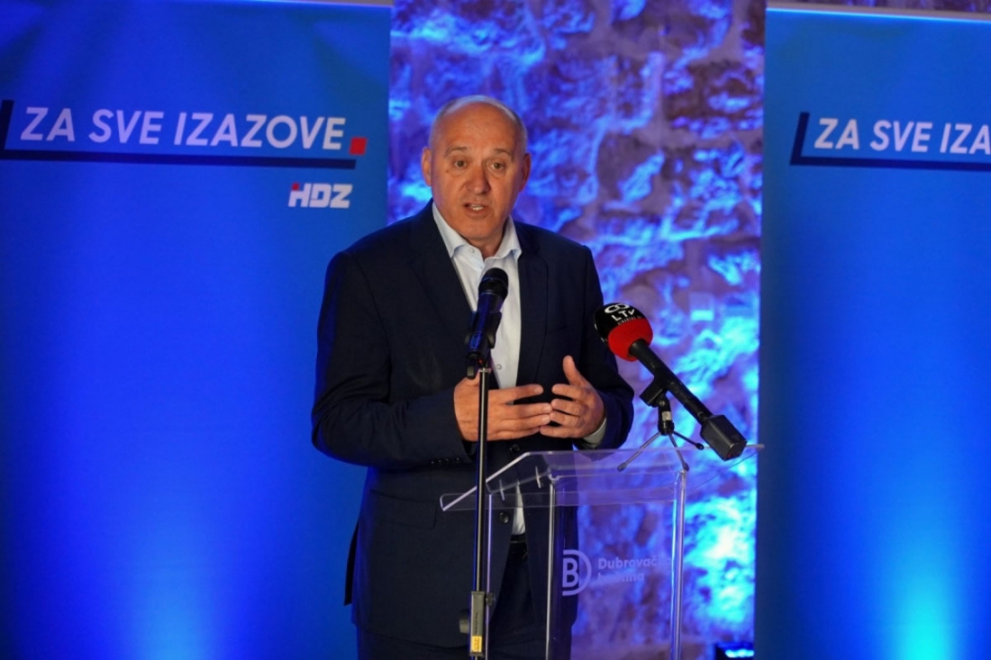 Kandidati na listi HDZ-a Branko Bačić i Mato Franković održali konferenciju za medije u Lazaretima