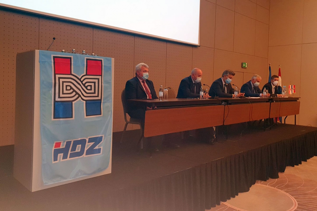 U hotelu Sheraton uz nazočnost premijera Plenkovića održana sjednica Županijskog odbora HDZ-a